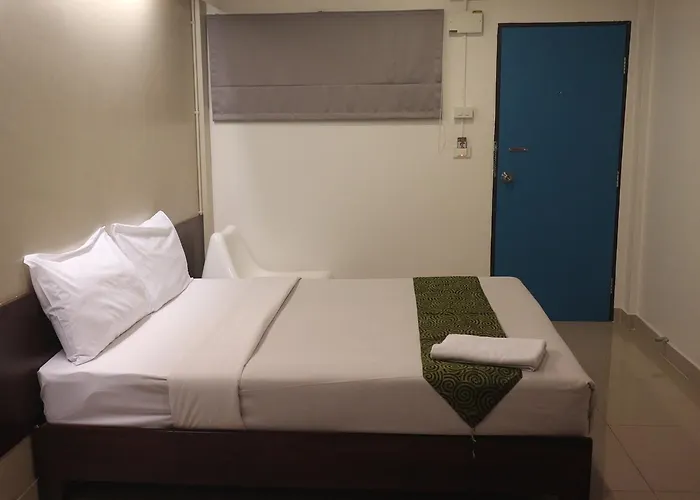 L42素万那普机场旅馆