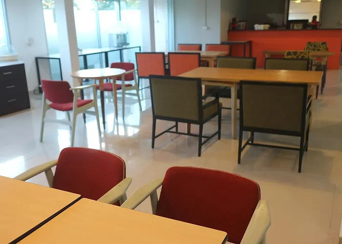 L42素万那普机场旅馆 酒店